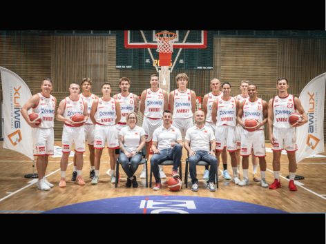 AWILUX sponsert Basketballteam